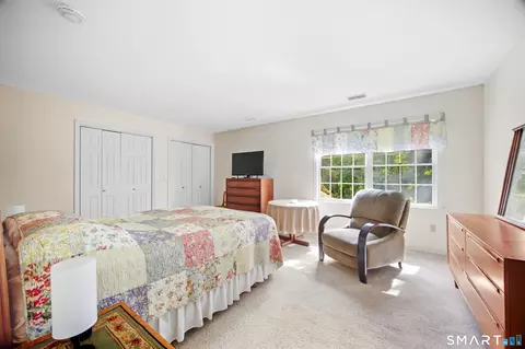 Bedroom - 4 Oxford Dr #4, Suffield, CT 06078 photo 1 of 6
