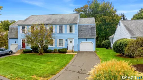 Exterior - 4 Oxford Dr #4, Suffield, CT 06078 photo 3 of 7
