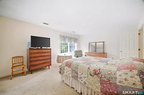 Bedroom - 4 Oxford Dr #4, Suffield, CT 06078 photo 3 of 6