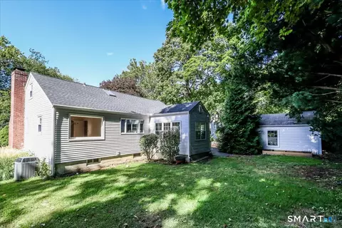 Exterior - 70 Benedict Ave, Fairfield, CT 06825 photo 2 of 9