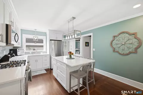 Kitchen - 33 State St, Wethersfield, CT 06109 photo 2 of 3