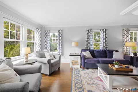 Living - 33 State St, Wethersfield, CT 06109 photo 5 of 7