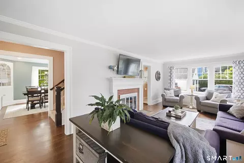 Living - 33 State St, Wethersfield, CT 06109 photo 2 of 7