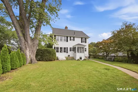 Exterior - 33 State St, Wethersfield, CT 06109 photo 10 of 12