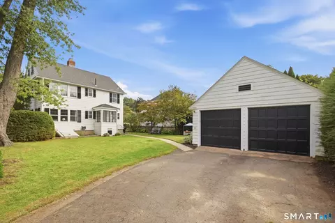 Exterior - 33 State St, Wethersfield, CT 06109 photo 9 of 12