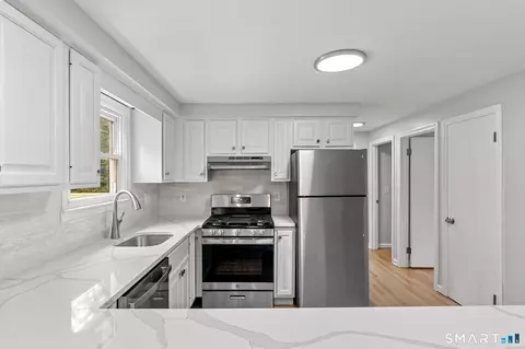 Kitchen - 173 Timber Trl, Wethersfield, CT 06109 photo 1 of 6