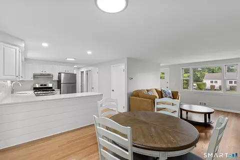 Dining - 173 Timber Trl, Wethersfield, CT 06109 photo 2 of 2