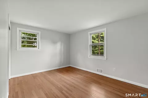 Bedroom - 173 Timber Trl, Wethersfield, CT 06109 photo 4 of 6
