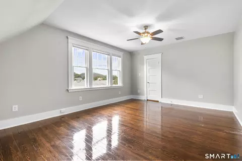 Bedroom - 135-137 Pendleton St, New Haven, CT 06511 photo 5 of 6