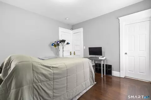Bedroom - 135-137 Pendleton St, New Haven, CT 06511 photo 3 of 6