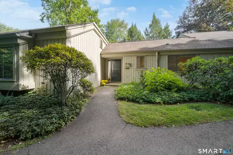 397 Krueger Cir #A, Southbury, CT 06488