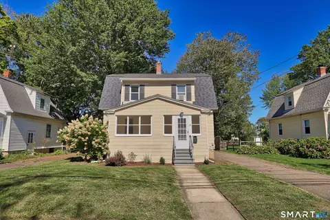 118 Englewood Ave, West Hartford, CT 06110