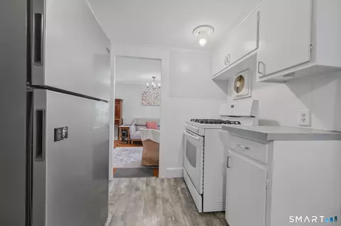 Kitchen - 25 Munger Ln, Bethlehem, CT 06751 photo 2 of 2