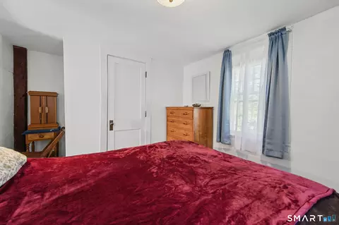 Bedroom - 25 Munger Ln, Bethlehem, CT 06751 photo 4 of 4
