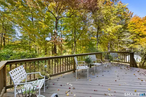 Exterior - 22 Ramapoo Hill Rd, Ridgefield, CT 06877 photo 2 of 4