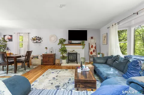 Living - 85 Brooksvale Ave, Hamden, CT 06518 photo 4 of 5