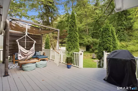 Exterior - 64 Risley Rd, Vernon, CT 06066 photo 9 of 10