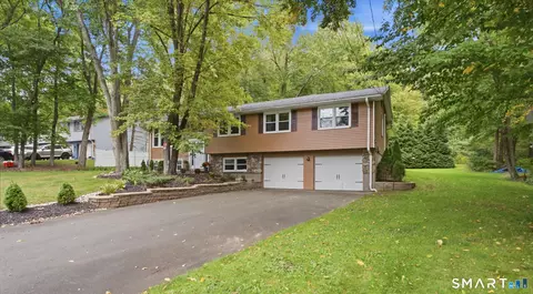 64 Risley Rd, Vernon, CT 06066