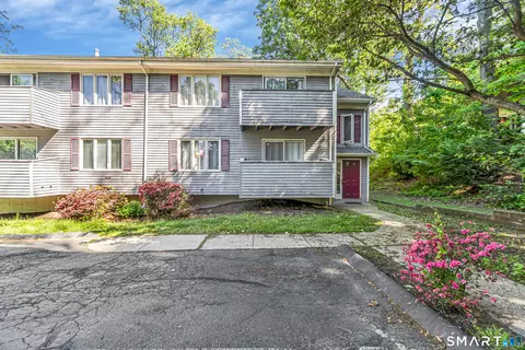520 Vincellette St #C1, Bridgeport, CT 06606