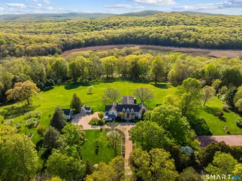 125 Long Ridge Rd, Danbury, CT 06810