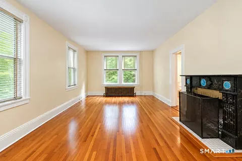 Living - 173 Gilbert Ave, Winchester, CT 06098 photo 5 of 5