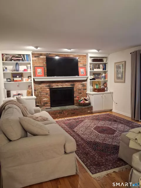 Living - 100 Rolling Ridge Rd, Hamden, CT 06518 photo 2 of 3