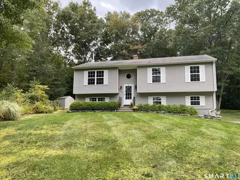 Exterior - 130 N Frontage Rd, Killingly, CT 06239 photo 2 of 7