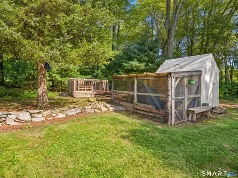 Exterior - 130 N Frontage Rd, Killingly, CT 06239 photo 4 of 7