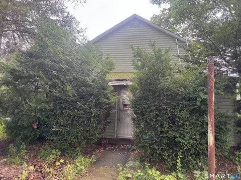 153 Main St, Rockfall, CT 06481
