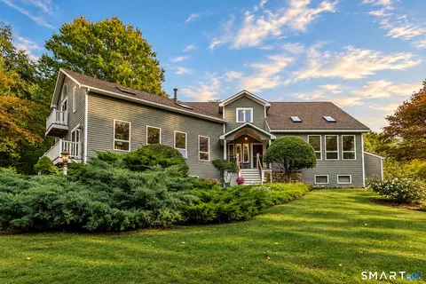 12 Loormann Ln, Gaylordsville, CT 06755
