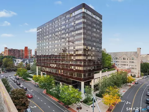 127 Greyrock Pl #1208, Stamford, CT 06901
