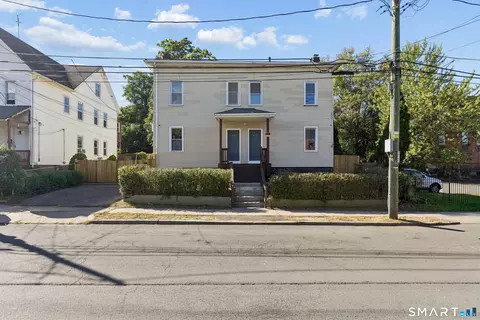 47-49 Putnam St, Hartford, CT 06106
