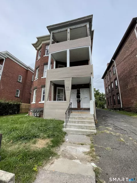 98-100 Russ St, Hartford, CT 06106