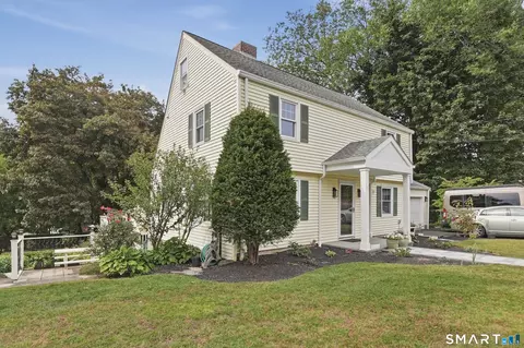 11 Mountain View Rd, South Windsor, CT 06074