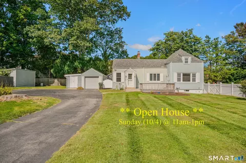 37 Gardner Ave, New London, CT 06320