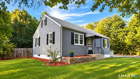 23 Woodpark Dr, Watertown, CT 06795