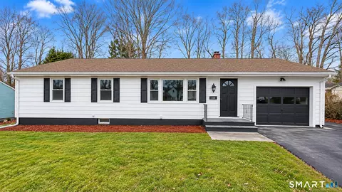 150 Thomaston St, Hartford, CT 06112