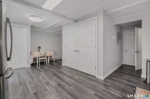 Entry Way - 17 Lakeside Dr #R, Ledyard, CT 06339 photo 2 of 2
