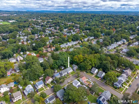 View/Area - 5 Ingram St, Hamden, CT 06517 photo 7 of 14