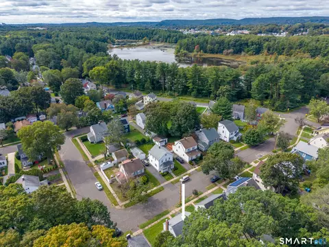 View/Area - 5 Ingram St, Hamden, CT 06517 photo 9 of 14
