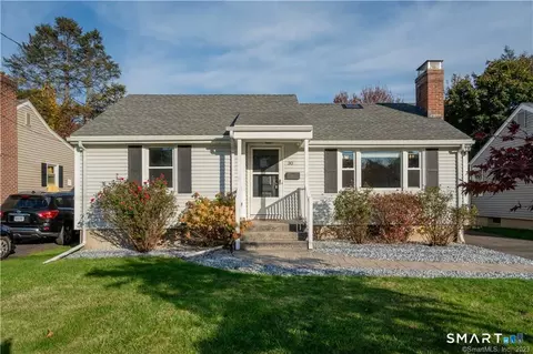 30 Westgate St, West Hartford, CT 06110