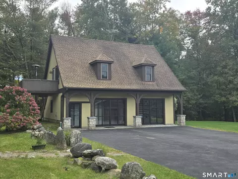 Undisclosed, Litchfield, CT 06759