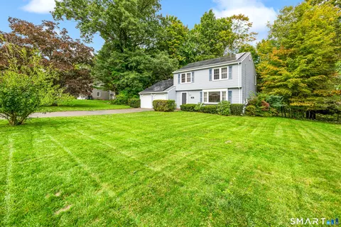 50 Foxwood Ct, Cheshire, CT 06410