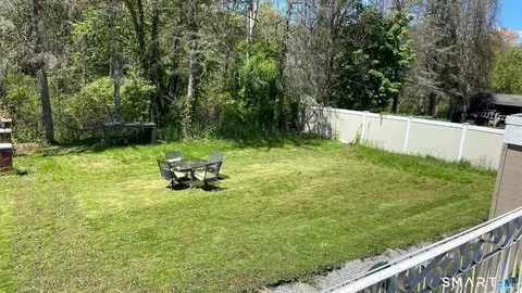 Exterior - 63 Millbrook Rd, Middletown, CT 06457 photo 3 of 5