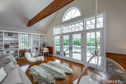 Living - 25 Highmeadow Ln, Roxbury, CT 06783 photo 2 of 2