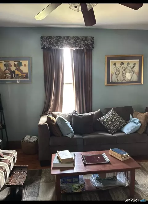 90 North St, Hamden, CT 06514 photo 8