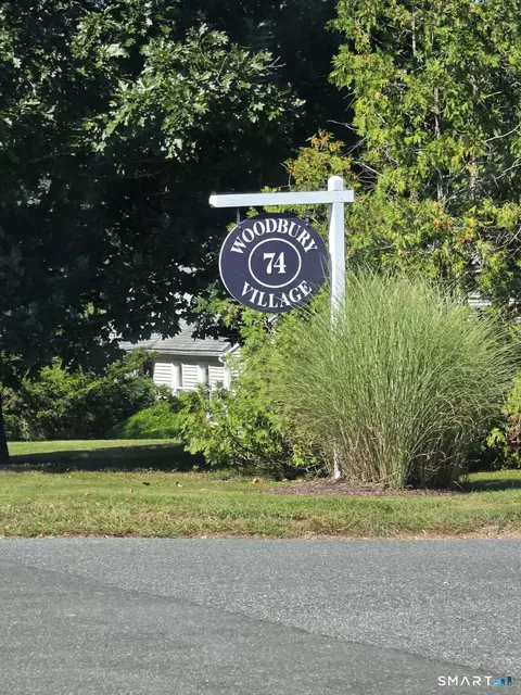 74 Washington Rd #40, Woodbury, CT 06798