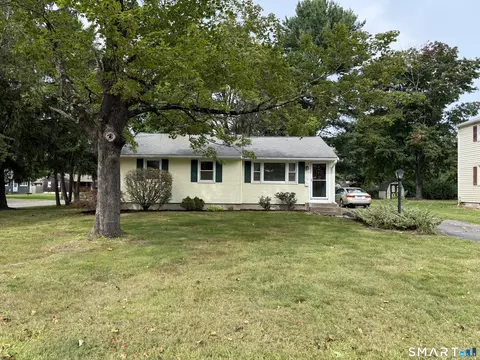 88 Debbie Dr, Southington, CT 06489
