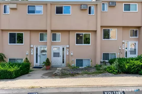 608 Shennecossett Rd #C101, Groton, CT 06340