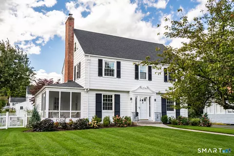 7 Colton Rd, West Hartford, CT 06107